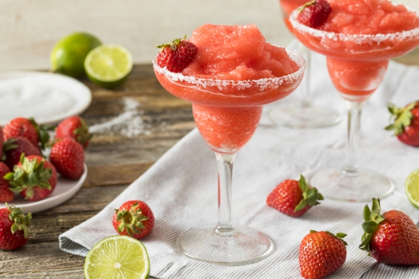 Alkoholivaba maasika Margarita kokteil